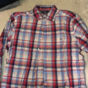 Vineyard Vines Button down shirt